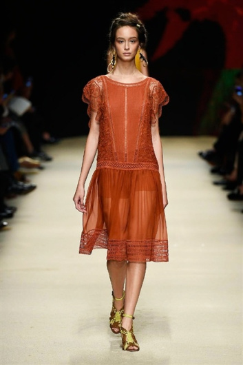 Fotoservizio/SS 2016/WOMEN/ALBERTA FERRETTI/DP1/15