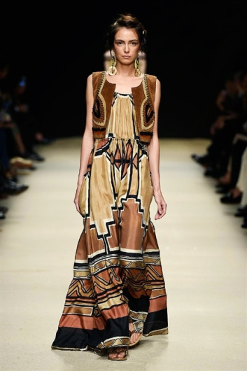 Fotoservizio/SS 2016/WOMEN/ALBERTA FERRETTI/DP1/18