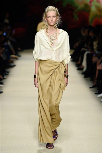 Fotoservizio/SS 2016/WOMEN/ALBERTA FERRETTI/DP1/26