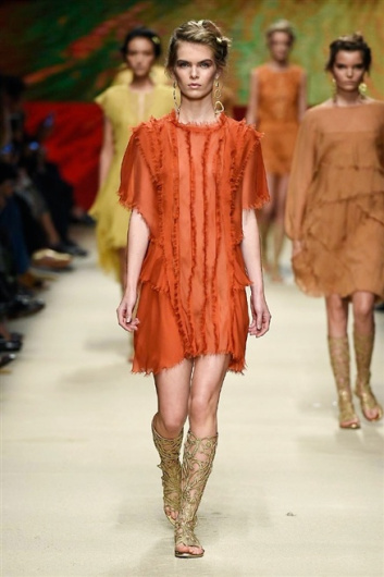 Fotoservizio/SS 2016/WOMEN/ALBERTA FERRETTI/DP1/45