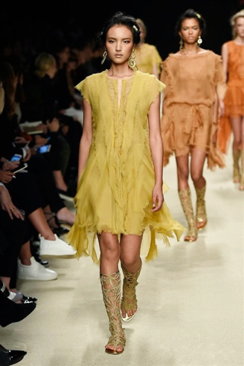 Fotoservizio/SS 2016/WOMEN/ALBERTA FERRETTI/DP1/47