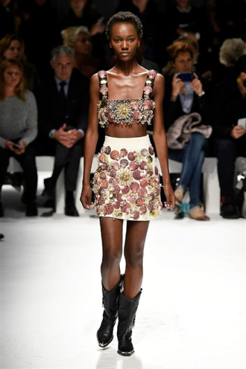 Fotoservizio/SS 2016/WOMEN/FAUSTO PUGLISI/DP1/3