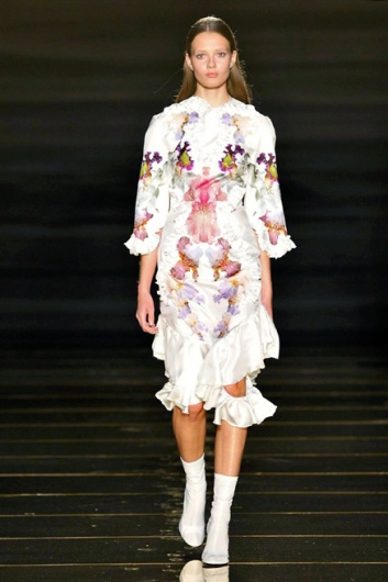 Fotoservizio/SS 2016/WOMEN/FRANCESCO SCOGNAMIGLIO/DP1/9