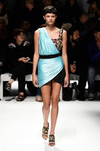 Fotoservizio/SS 2016/WOMEN/FAUSTO PUGLISI/DP1/18