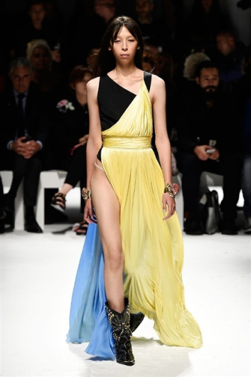 Fotoservizio/SS 2016/WOMEN/FAUSTO PUGLISI/DP1/39