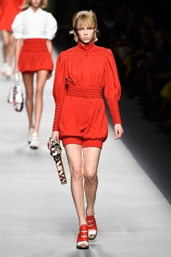 Fotoservizio/SS 2016/WOMEN/FENDI/DP1/0