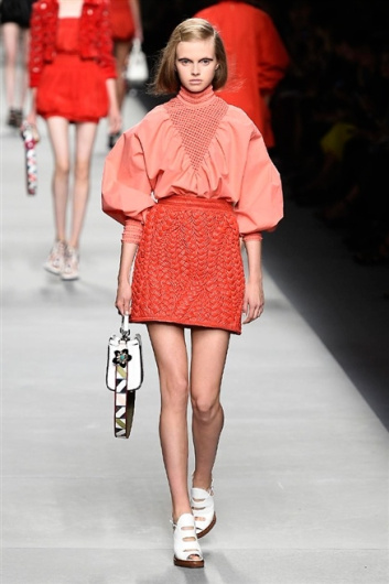 Fotoservizio/SS 2016/WOMEN/FENDI/DP1/4
