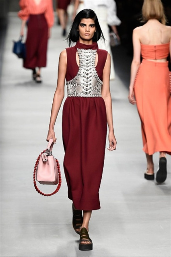 Fotoservizio/SS 2016/WOMEN/FENDI/DP1/14