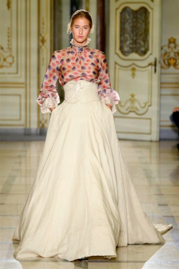 Fotoservizio/SS 2016/WOMEN/LUISA BECCARIA/DP1/17