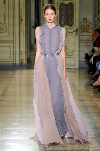 Fotoservizio/SS 2016/WOMEN/LUISA BECCARIA/DP1/26