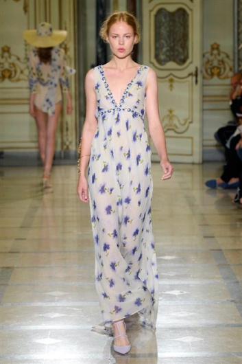 Fotoservizio/SS 2016/WOMEN/LUISA BECCARIA/DP1/7