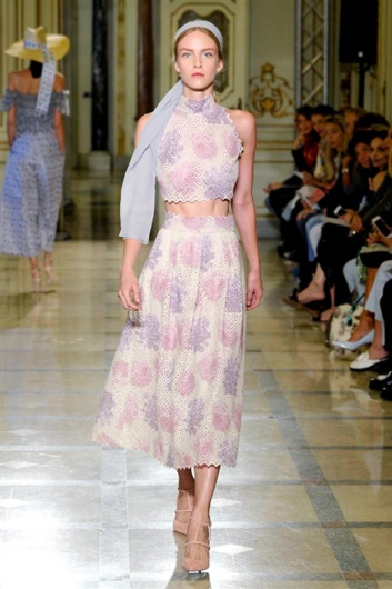 Fotoservizio/SS 2016/WOMEN/LUISA BECCARIA/DP1/11