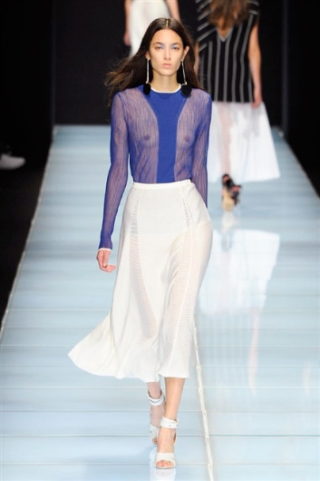Fotoservizio/SS 2016/WOMEN/ANTEPRIMA/DP1/4