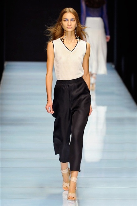 Fotoservizio/SS 2016/WOMEN/ANTEPRIMA/DP1/6