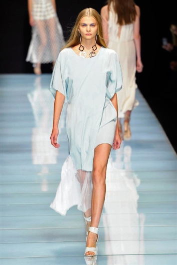 Fotoservizio/SS 2016/WOMEN/ANTEPRIMA/DP1/15
