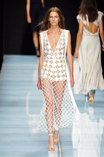 Fotoservizio/SS 2016/WOMEN/ANTEPRIMA/DP1/16