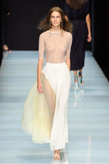 Fotoservizio/SS 2016/WOMEN/ANTEPRIMA/DP1/42