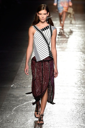 Fotoservizio/SS 2016/WOMEN/EMILIO PUCCI/DP1/0