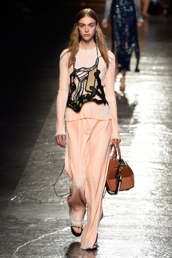 Fotoservizio/SS 2016/WOMEN/EMILIO PUCCI/DP1/6