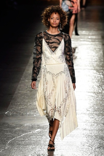 Fotoservizio/SS 2016/WOMEN/EMILIO PUCCI/DP1/14
