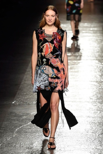 Fotoservizio/SS 2016/WOMEN/EMILIO PUCCI/DP1/15