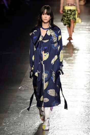 Fotoservizio/SS 2016/WOMEN/EMILIO PUCCI/DP1/18