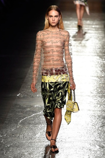 Fotoservizio/SS 2016/WOMEN/EMILIO PUCCI/DP1/19