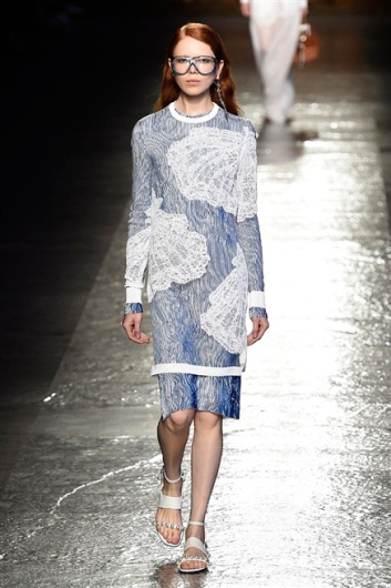 Fotoservizio/SS 2016/WOMEN/EMILIO PUCCI/DP1/23