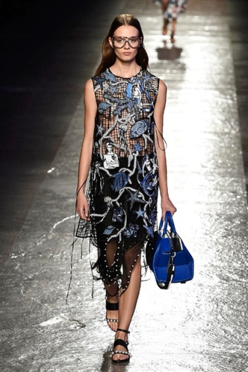 Fotoservizio/SS 2016/WOMEN/EMILIO PUCCI/DP1/30