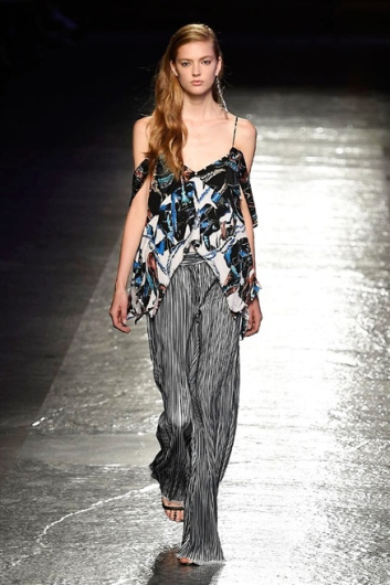 Fotoservizio/SS 2016/WOMEN/EMILIO PUCCI/DP1/34