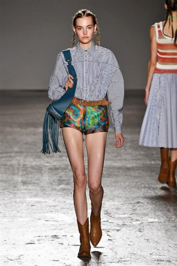 Fotoservizio/SS 2016/WOMEN/CRISTIANO BURANI/DP1/2