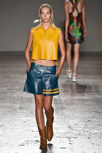Fotoservizio/SS 2016/WOMEN/CRISTIANO BURANI/DP1/11