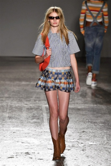 Fotoservizio/SS 2016/WOMEN/CRISTIANO BURANI/DP1/14