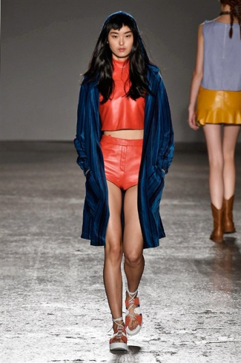 Fotoservizio/SS 2016/WOMEN/CRISTIANO BURANI/DP1/17