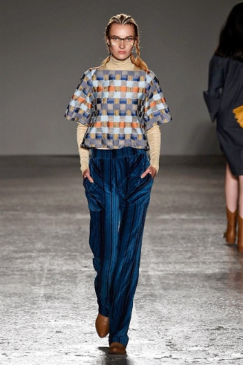 Fotoservizio/SS 2016/WOMEN/CRISTIANO BURANI/DP1/26