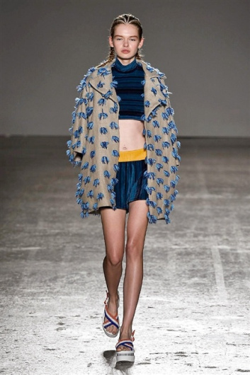 Fotoservizio/SS 2016/WOMEN/CRISTIANO BURANI/DP1/28
