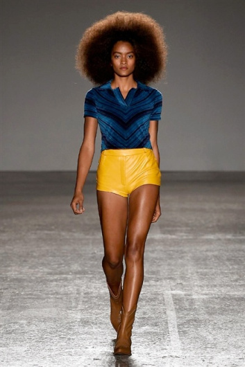 Fotoservizio/SS 2016/WOMEN/CRISTIANO BURANI/DP1/29