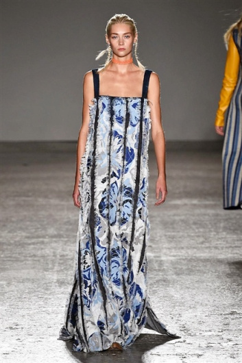 Fotoservizio/SS 2016/WOMEN/CRISTIANO BURANI/DP1/31