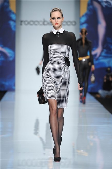 Fotoservizio/FW 2012-2013/WOMEN/ROCCOBAROCCO/24