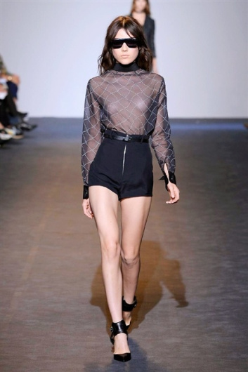Fotoservizio/SS 2016/WOMEN/COSTUME NATIONAL/DP1/25