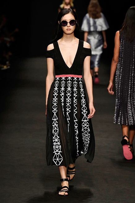 Fotoservizio/SS 2016/WOMEN/BYBLOS MILANO/DP1/13