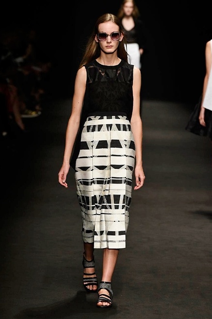 Fotoservizio/SS 2016/WOMEN/BYBLOS MILANO/DP1/17