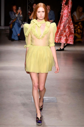 Fotoservizio/SS 2018/WOMEN/DAIZY SHELY/DP2/1
