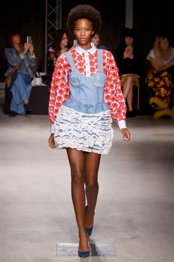 Fotoservizio/SS 2018/WOMEN/DAIZY SHELY/DP2/2