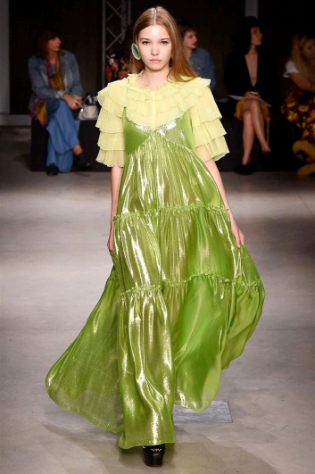 Fotoservizio/SS 2018/WOMEN/DAIZY SHELY/DP2/11
