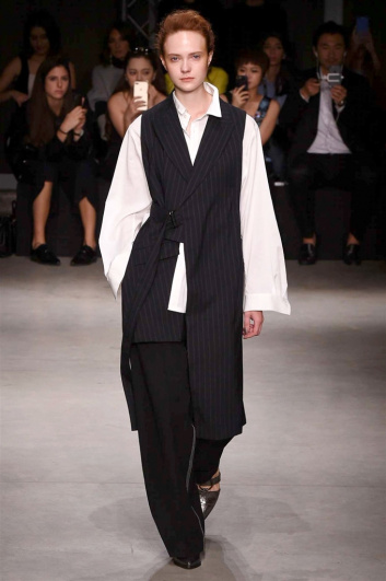 Fotoservizio/SS 2018/WOMEN/UJOH/DP2/0
