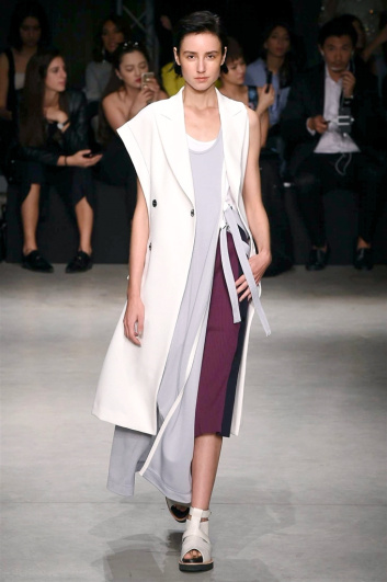 Fotoservizio/SS 2018/WOMEN/UJOH/DP2/1