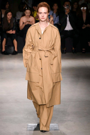 Fotoservizio/SS 2018/WOMEN/UJOH/DP2/4