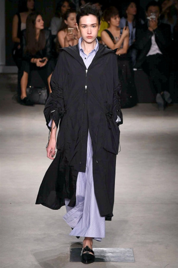 Fotoservizio/SS 2018/WOMEN/UJOH/DP2/11