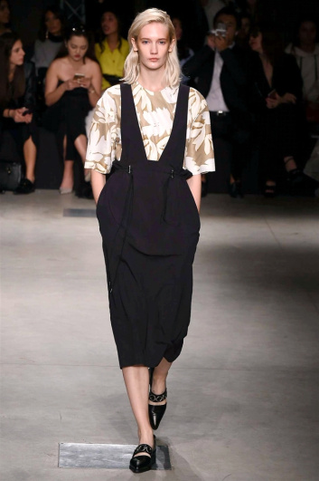 Fotoservizio/SS 2018/WOMEN/UJOH/DP2/3